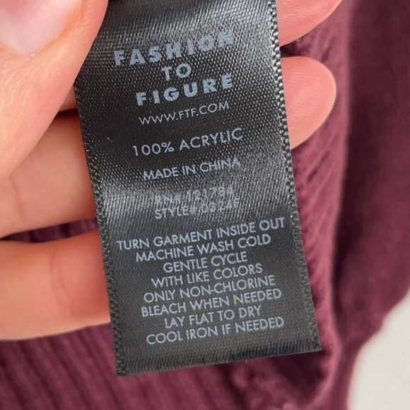 New Fashion to Figure Adrienne Off Shoulder Sweater button shoulder burgundy 0 - Picture 8 of 11